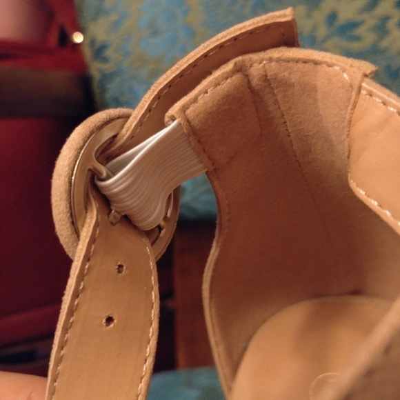 Tan block heel, size 11w - Picture 8 of 8
